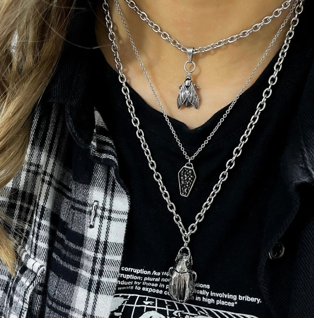 Fly Necklace