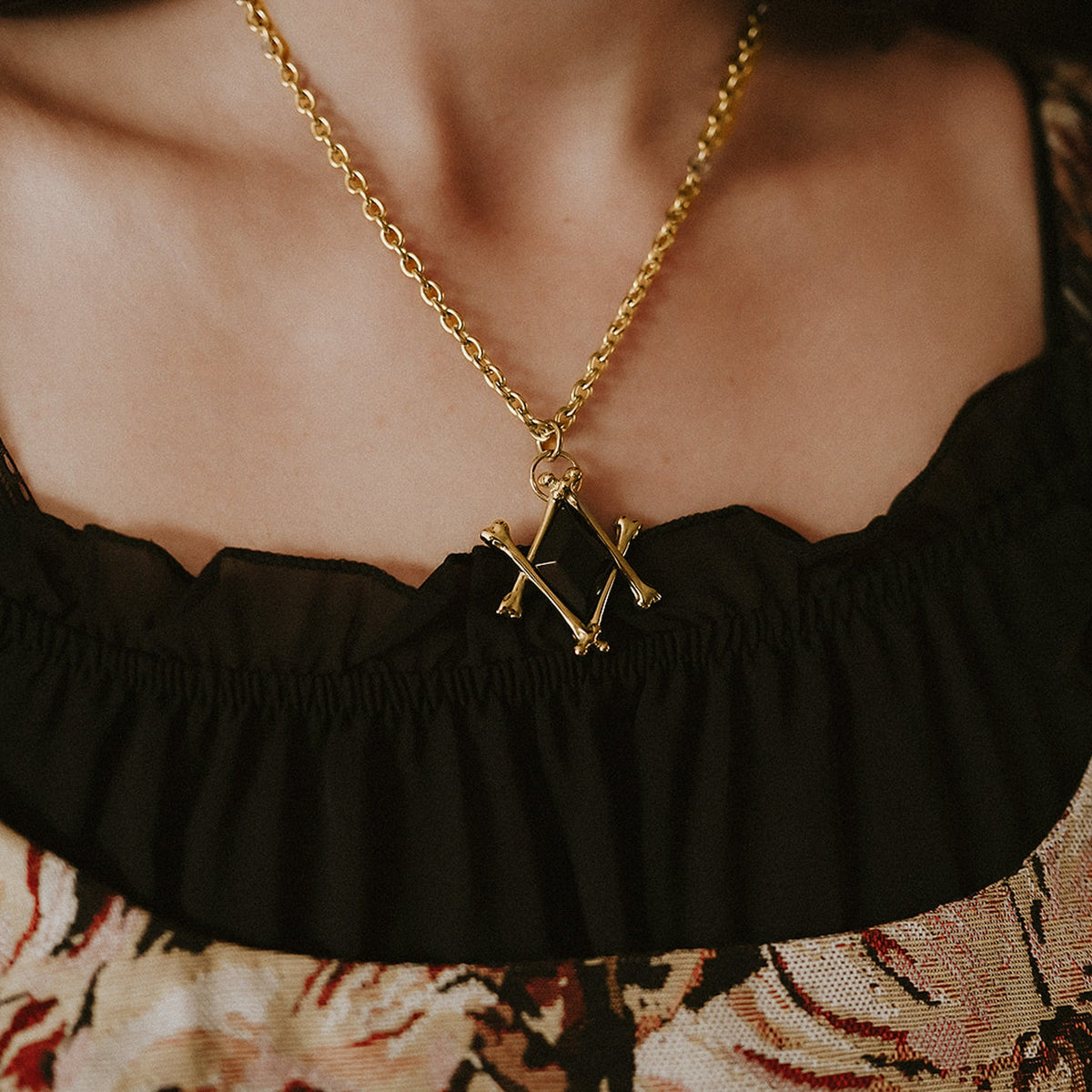 The Obsidian Marrow Necklace Gold